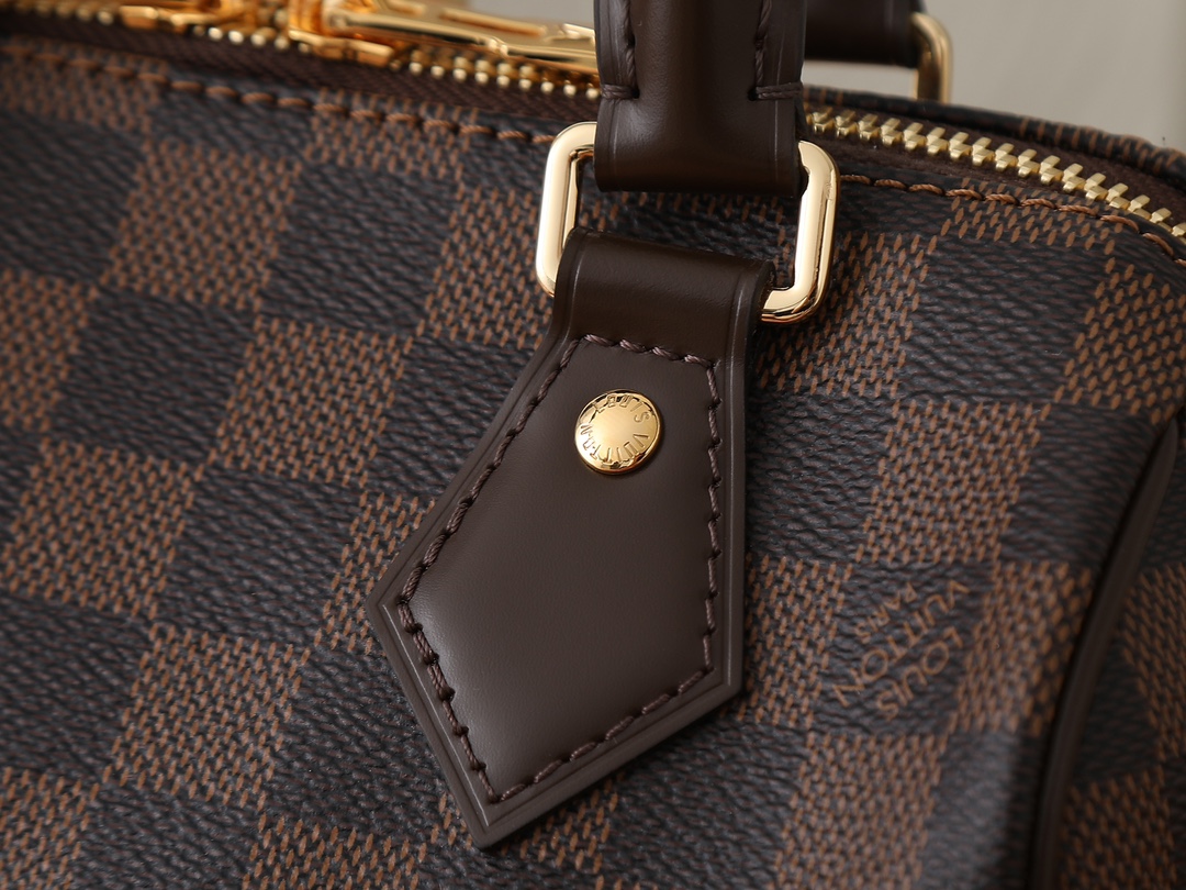 Louis Vuitton Speedy Bandoulière 20 Crossbody Bag - Image 5