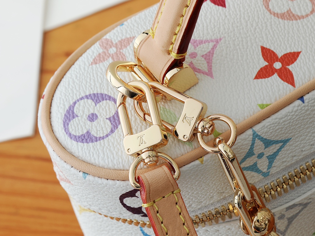 Louis Vuitton Vanity Pouch M13662 – Takashi Murakami Re-edition - Image 5