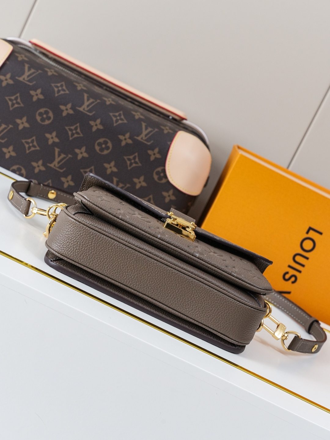 Louis Vuitton Pochette Métis East West Crossbody Bag in Monogram Empreinte Leather - Image 5