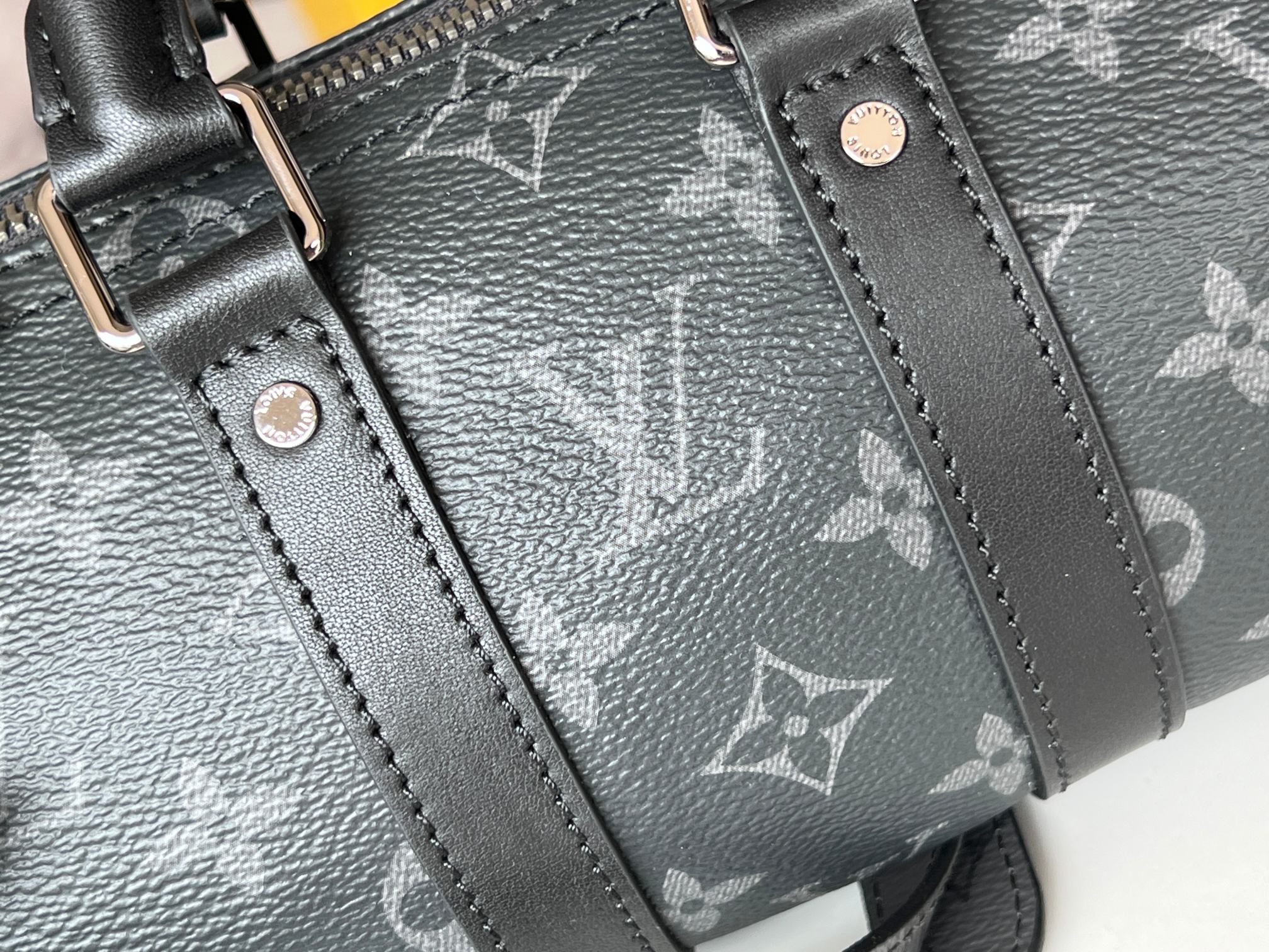 Louis Vuitton Keepall XS Monogram Crossbody Bag - Image 5