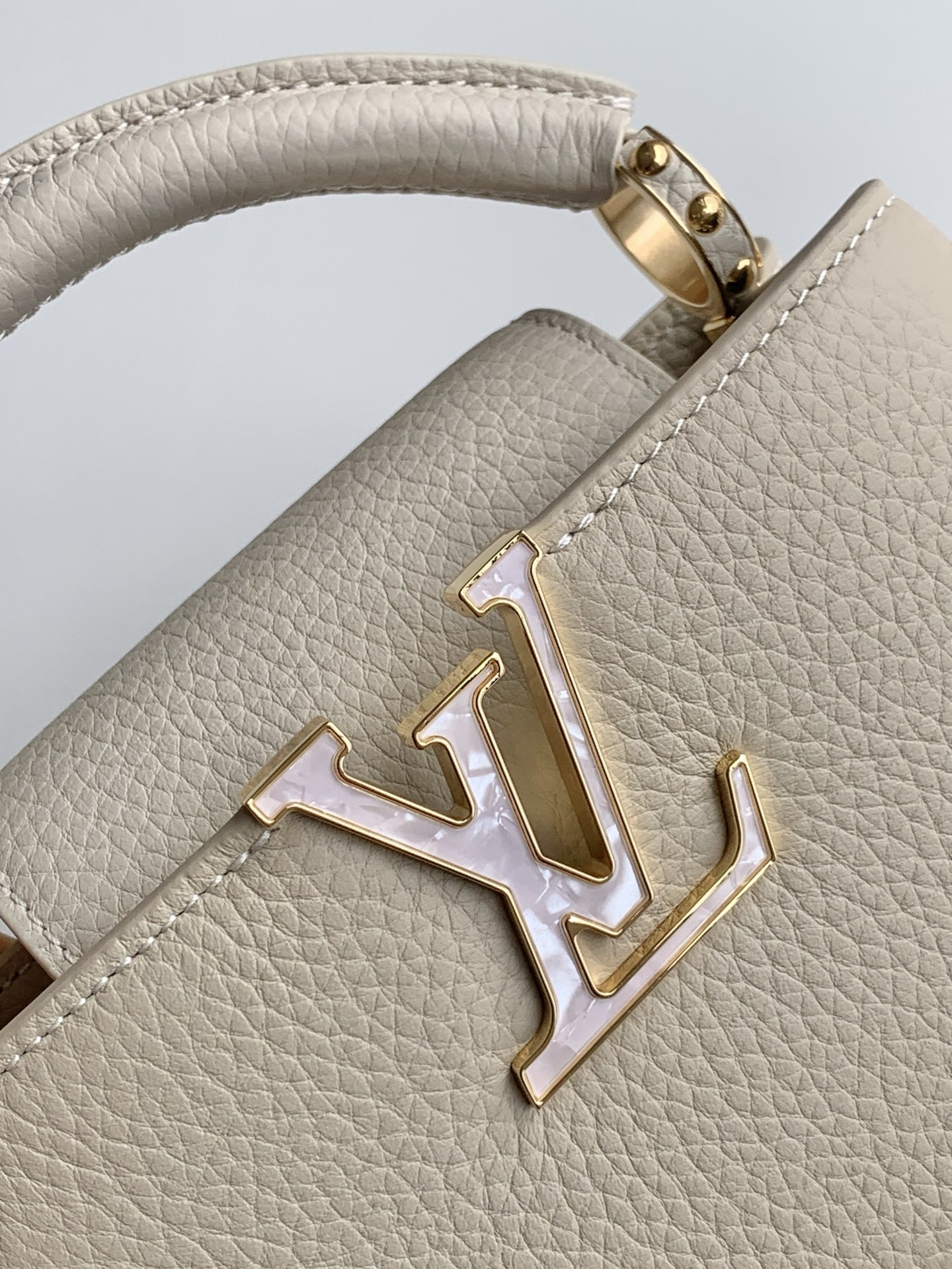 Louis Vuitton Capucines Mini Handbag - Image 5