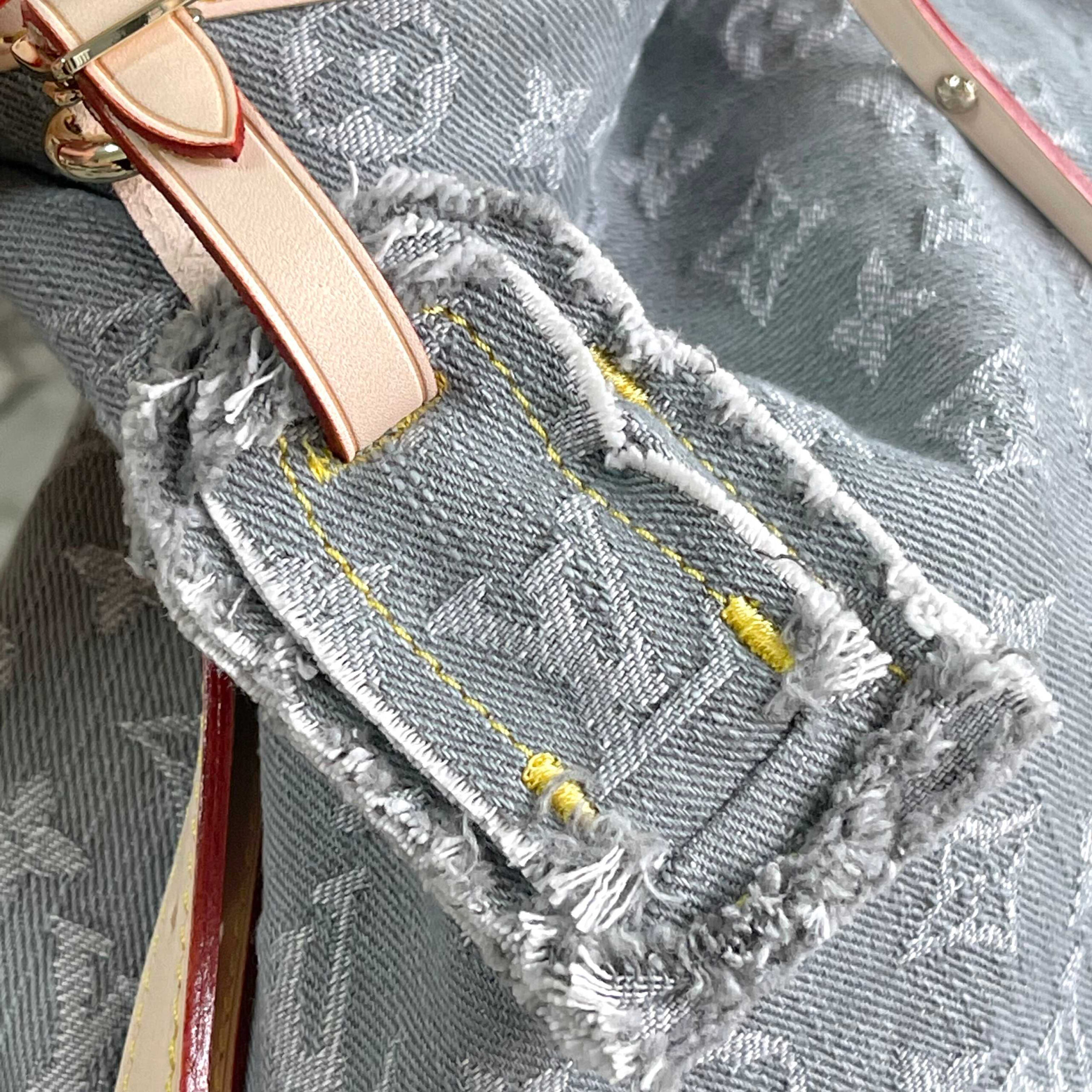 Louis Vuitton CarryAll Medium Bag in Monogram Denim - Image 5