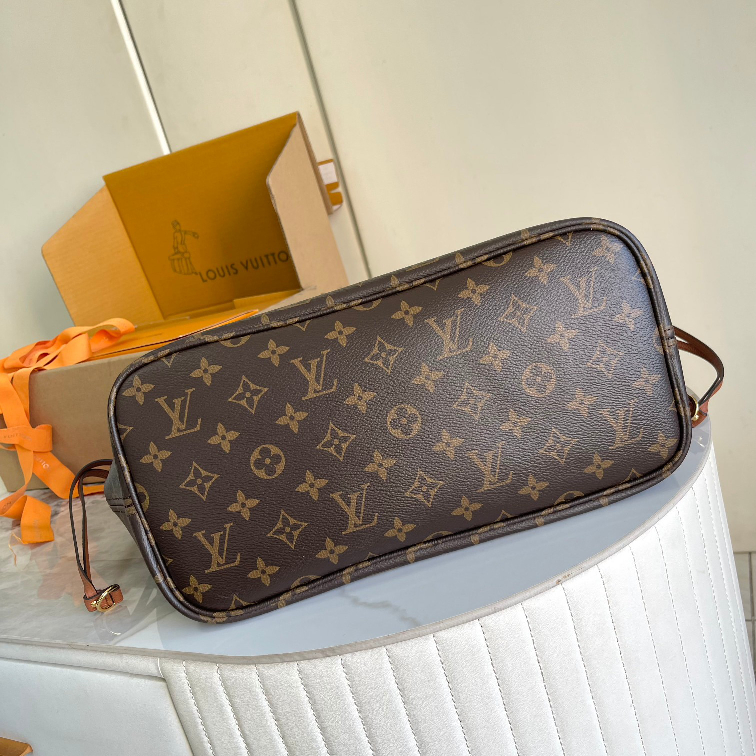 Louis Vuitton Neverfull Medium Handbag M12061 Brown - Image 5