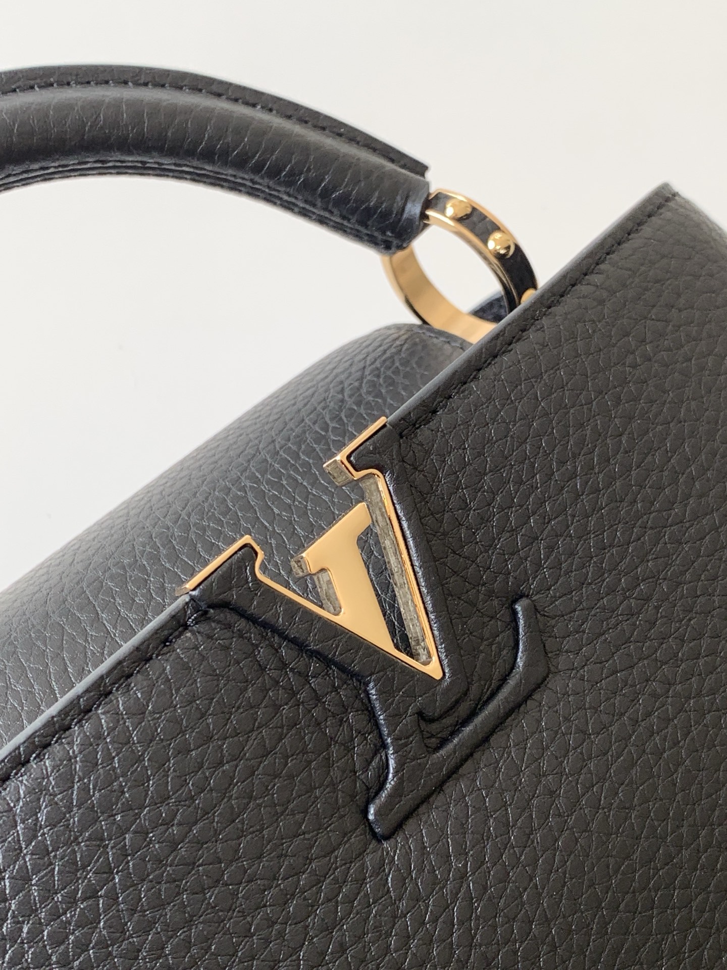 Louis Vuitton Capucines BB Handbag M24728 - Image 5