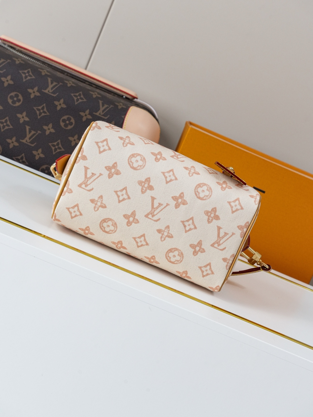 Louis Vuitton Speedy Bandoulière 20 Handbag - Image 5