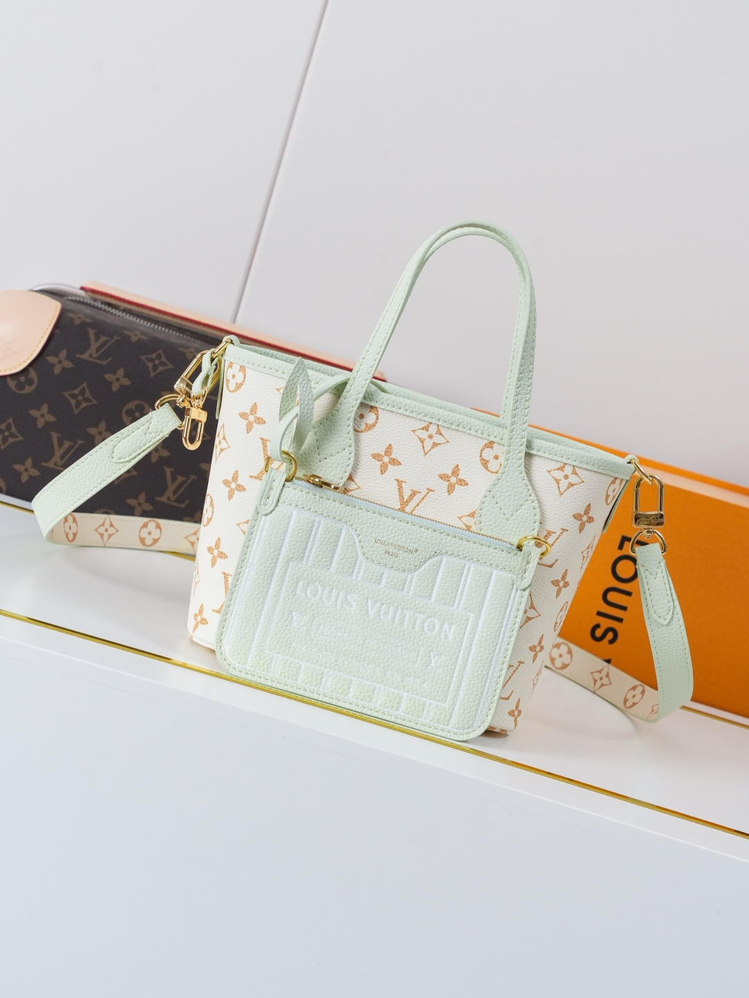 Louis Vuitton Neverfull Inside Out BB Handbag - Image 5