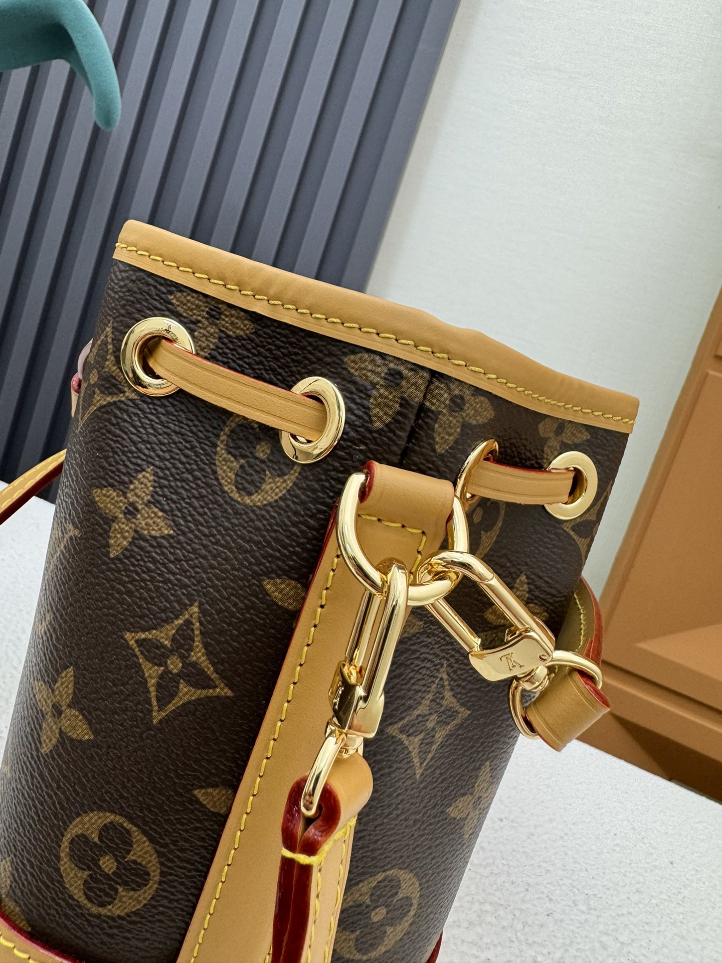 Louis Vuitton Nano Noé M81266 Handbag - Image 5