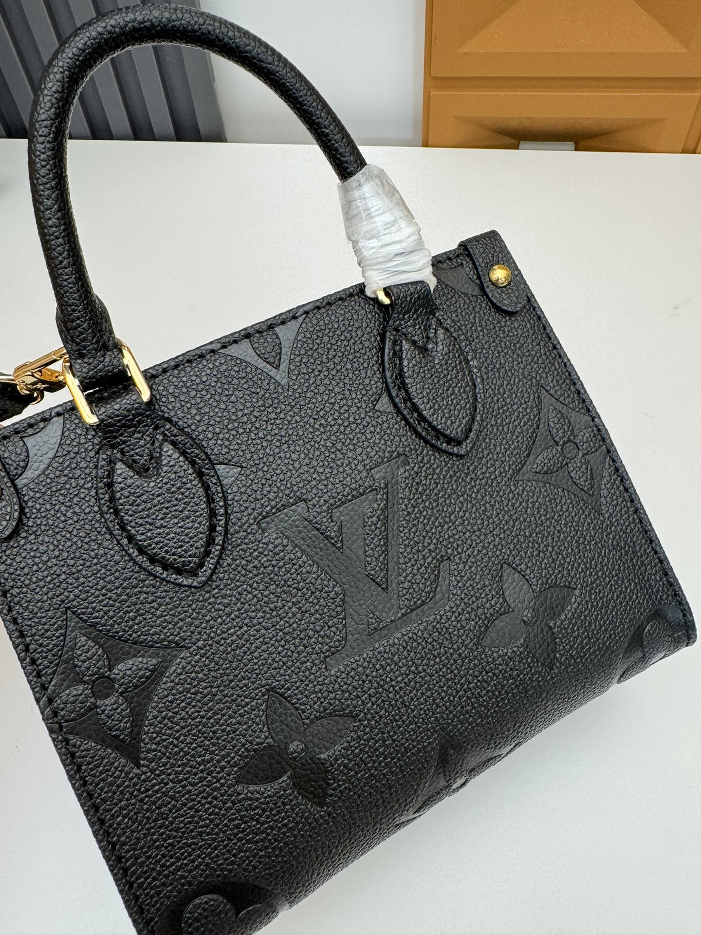 Louis Vuitton OnTheGo BB Monogram Empreinte Leather Handbag - Image 5