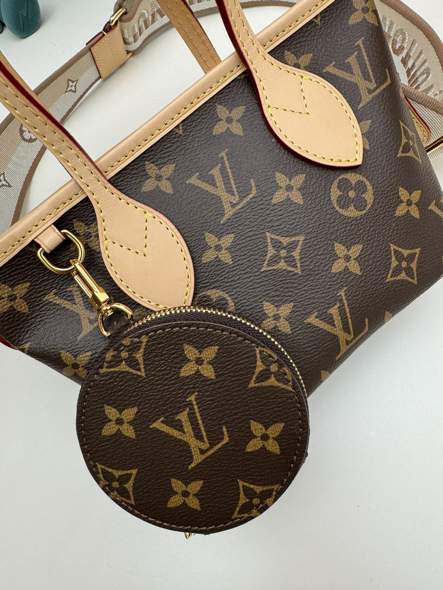 Louis Vuitton Neverfull BB Handbag M46705 - Image 5