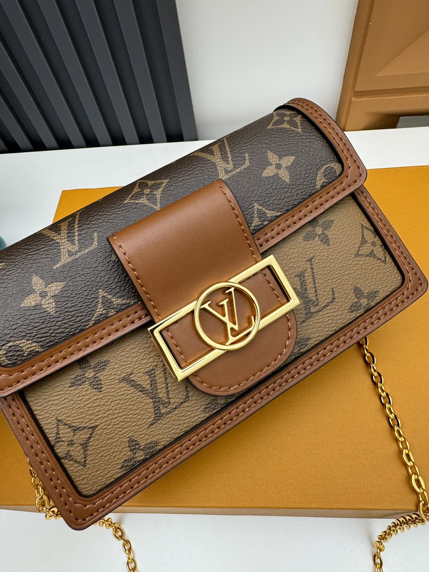 Dauphine Chain Bag M68746 - Image 5