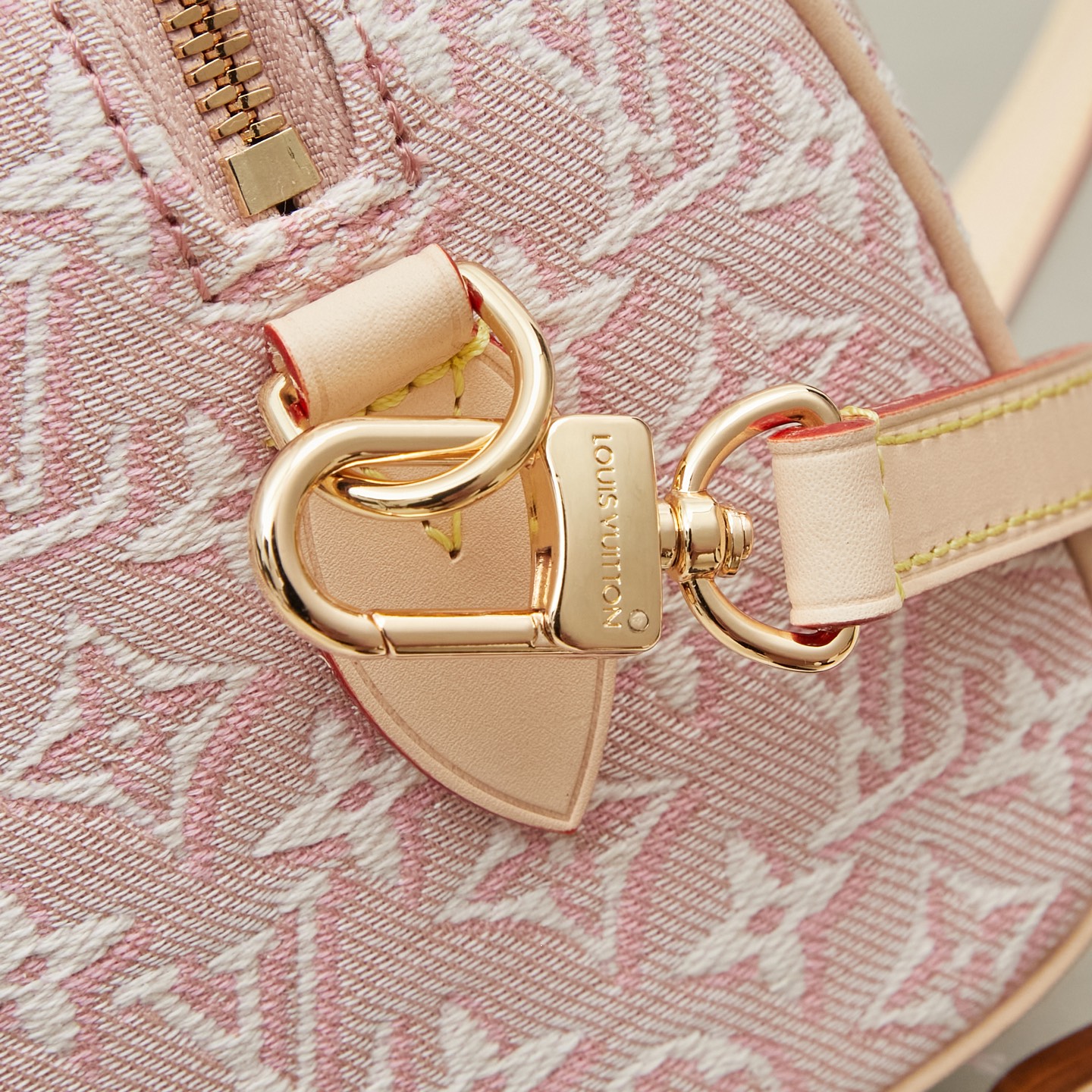 Louis Vuitton Speedy Bandoulière 20 Handbag - Pink Monogram Emblème - Image 5
