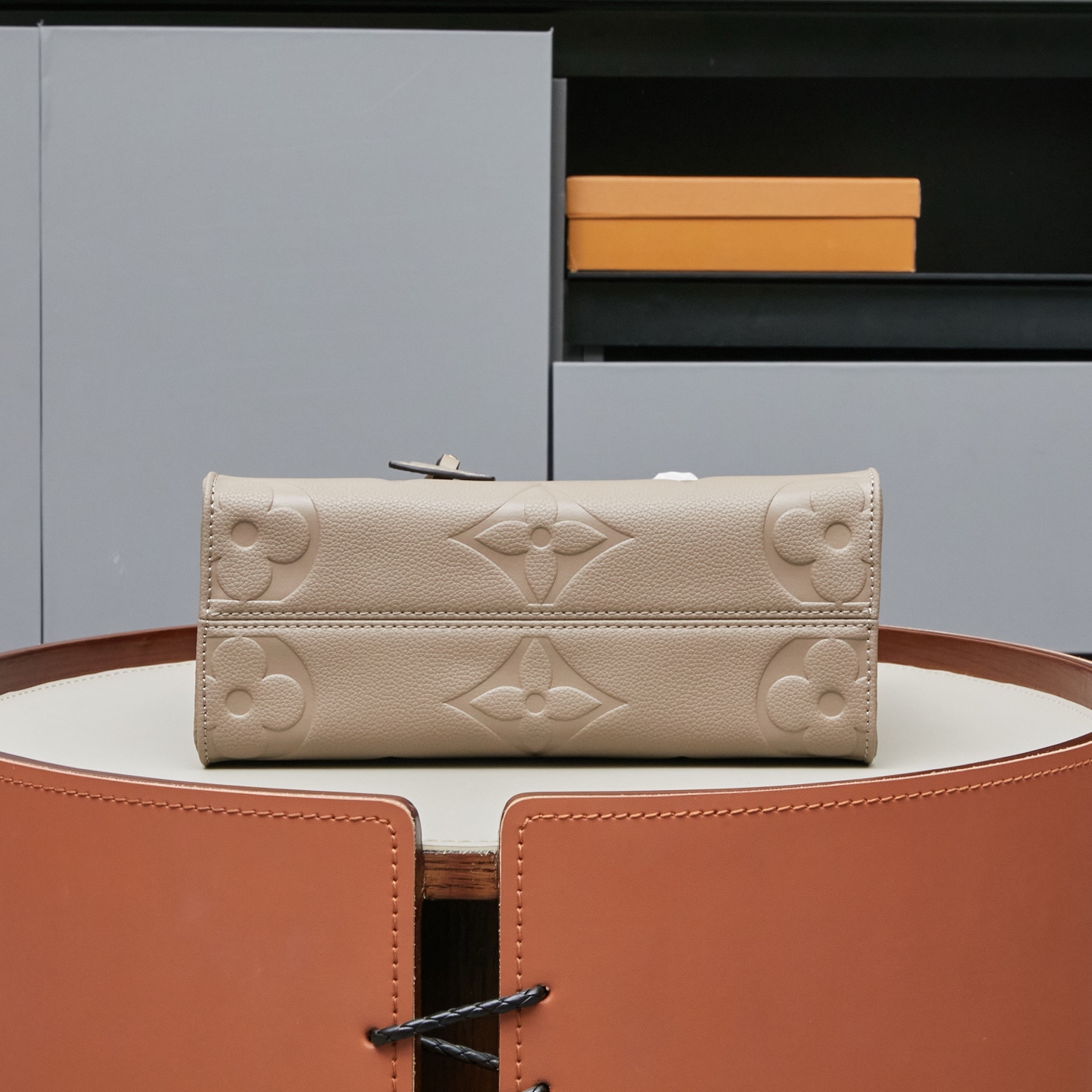 Louis Vuitton OnTheGo Small Tote Bag - Image 5