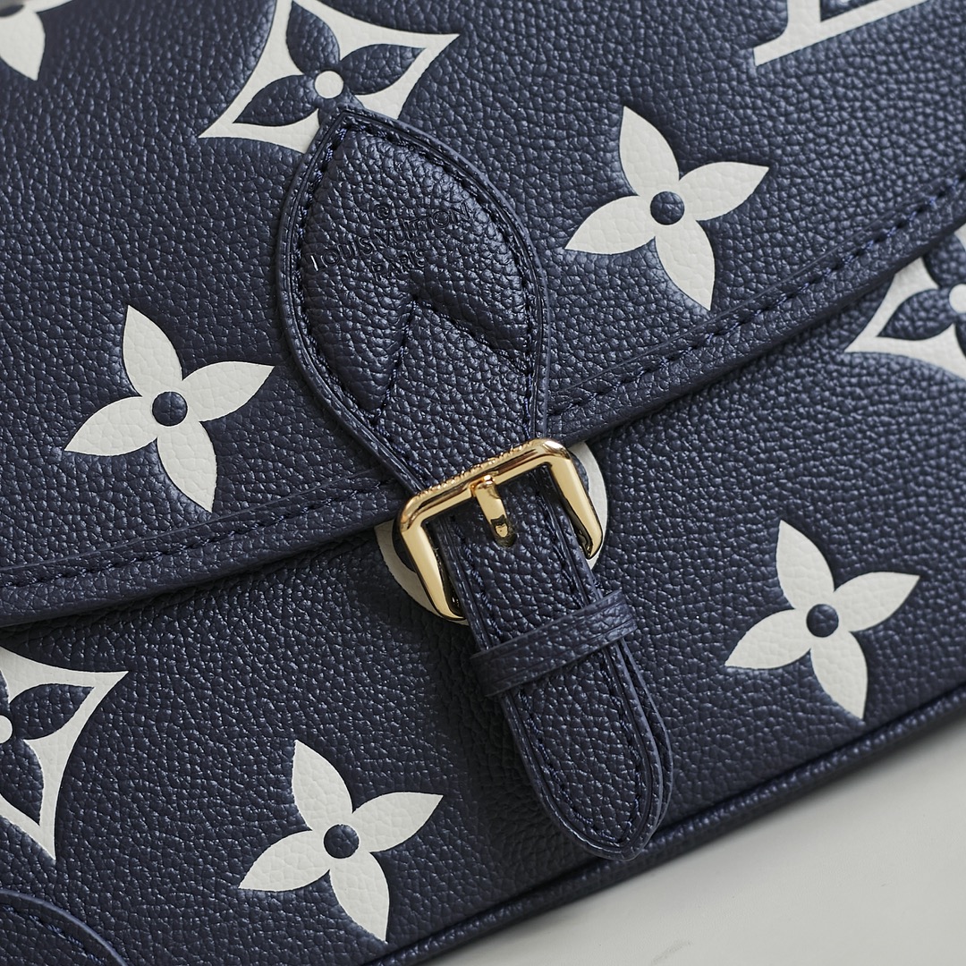 Louis Vuitton Diane Monogram Empreinte Leather Handbag - Image 5