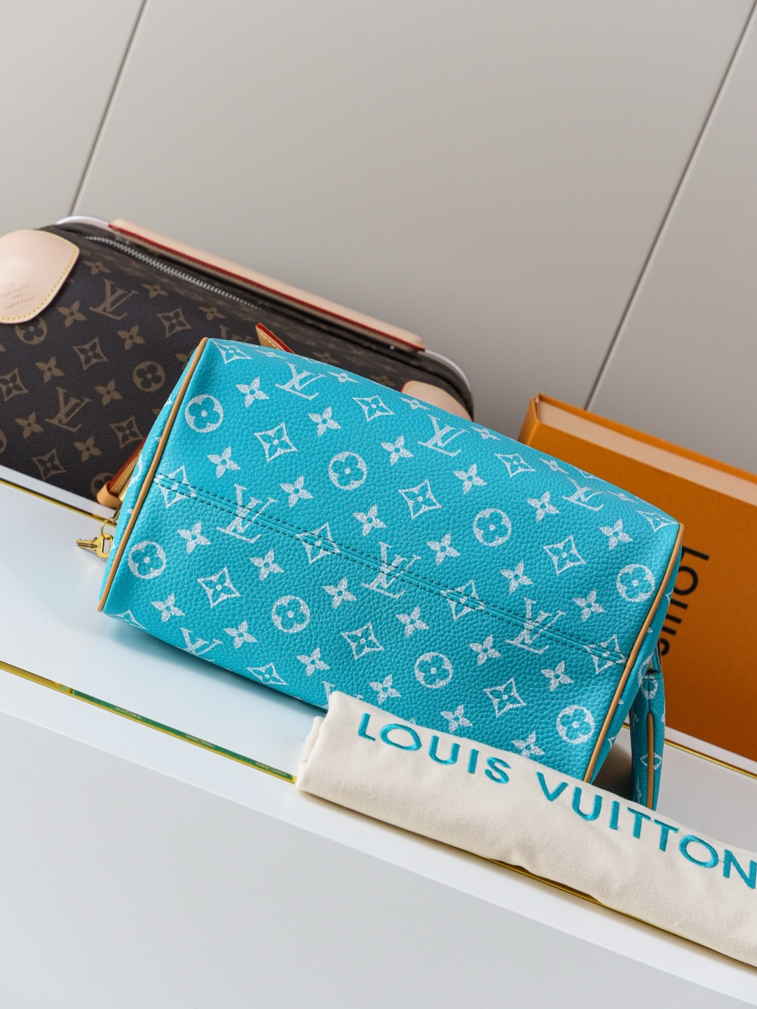 Louis Vuitton Speedy Bandouliere 25 Monogram Leather Handbag, Light Blue - Image 5