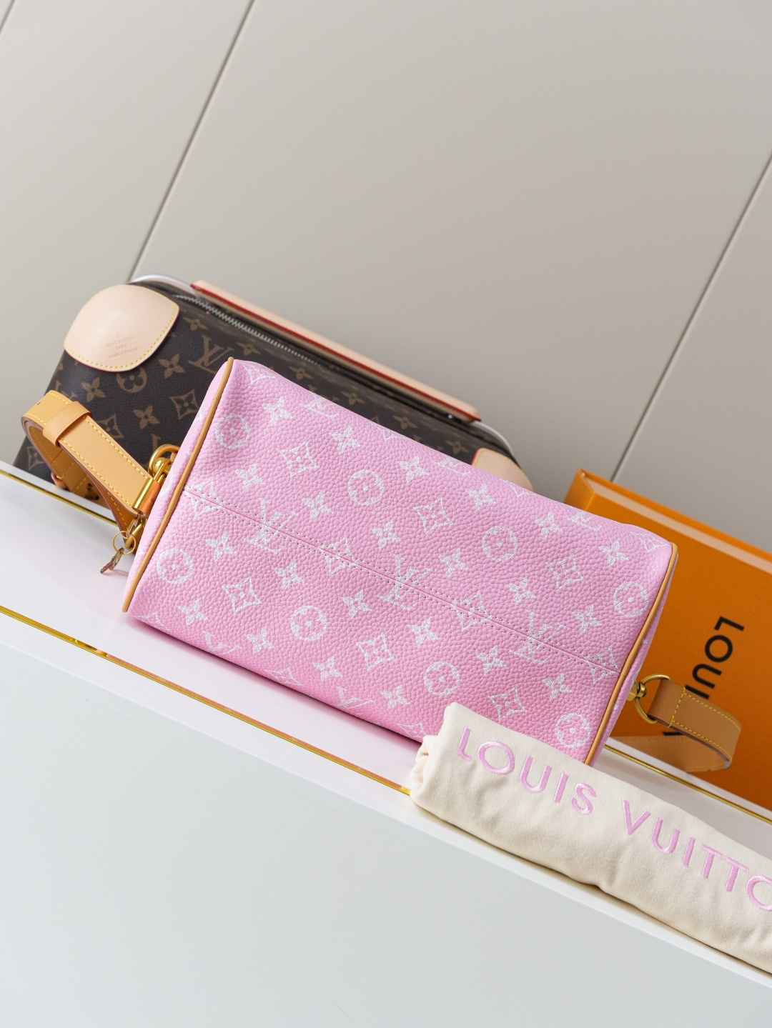Louis Vuitton Speedy Bandoulière 25 Monogram Leather Handbag - Image 5