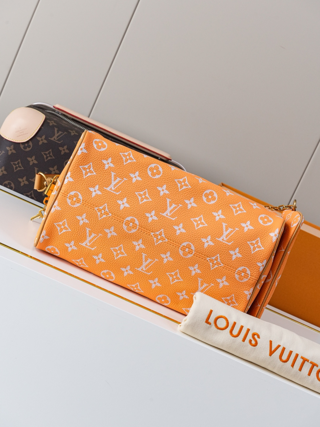 Louis Vuitton Speedy Bandouliere 30 Handbag - Image 5