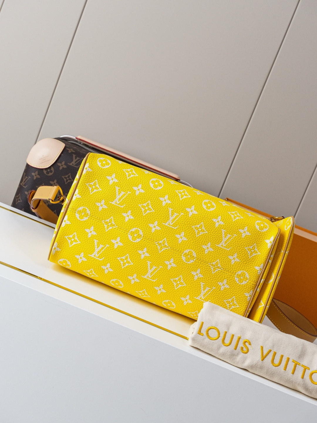 Louis Vuitton Speedy Bandouliere 30 Monogram Handbag - Image 5