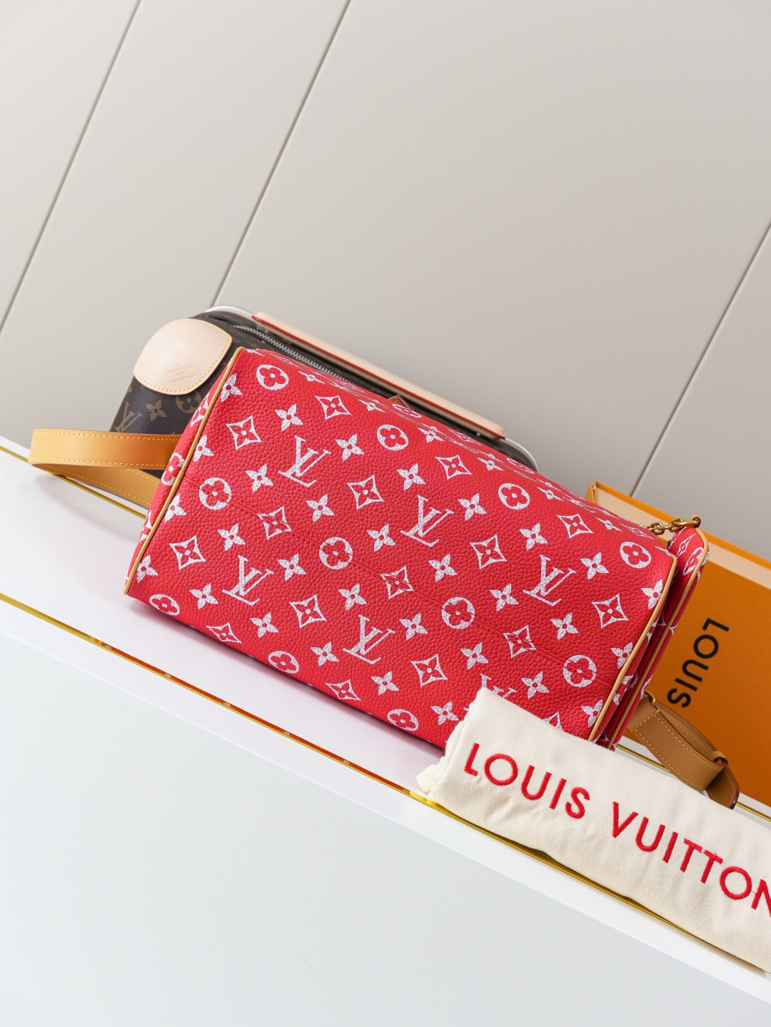 Louis Vuitton Speedy Bandoulière 30 Handbag - Image 5