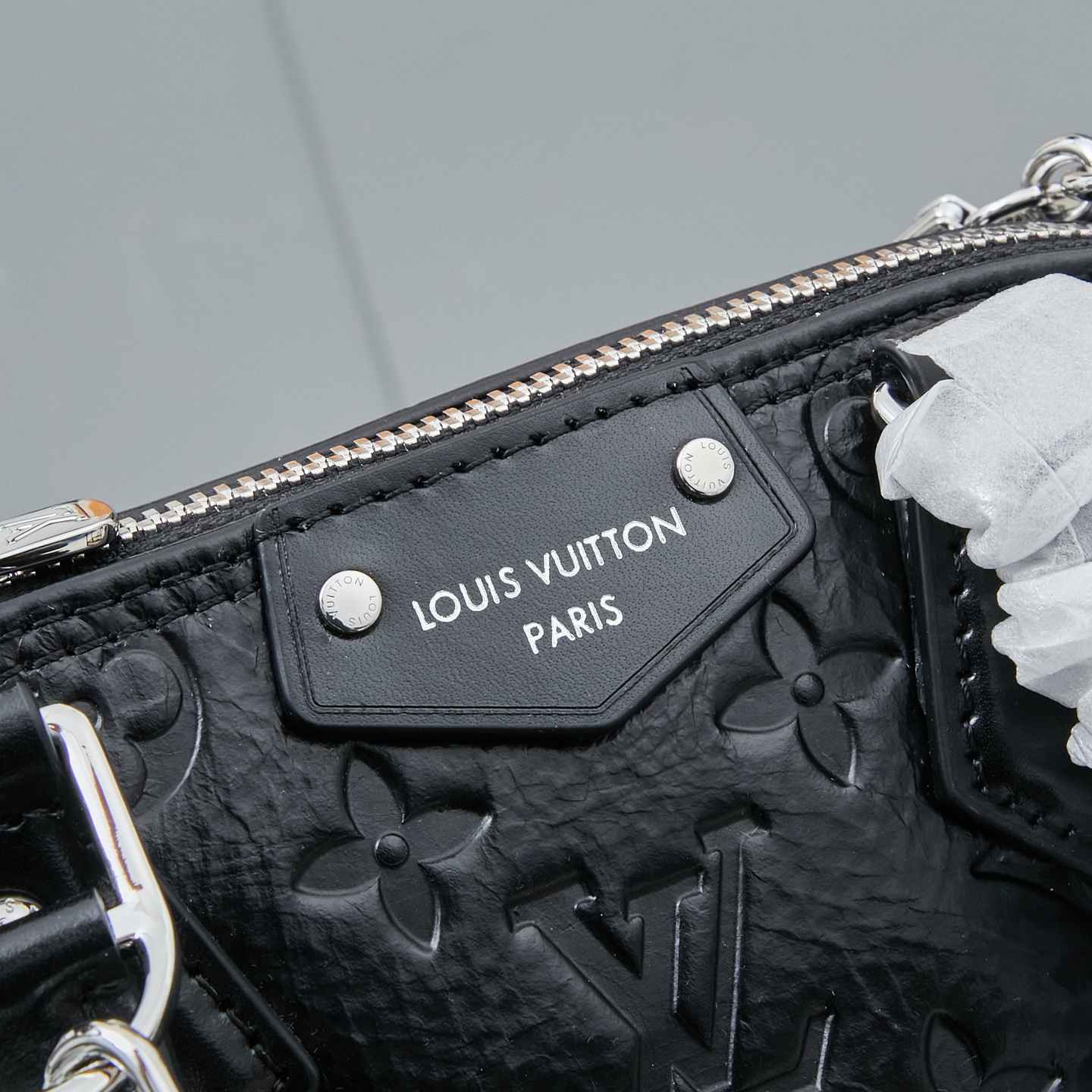 Louis Vuitton Alma BB M27812 Handbag - Image 5