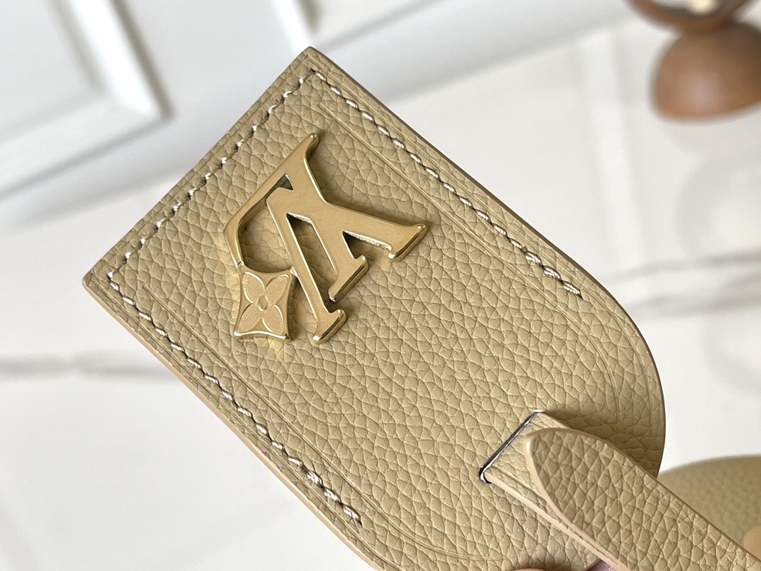 Louis Vuitton Keepall Bandoulière 25 Handbag - Image 5