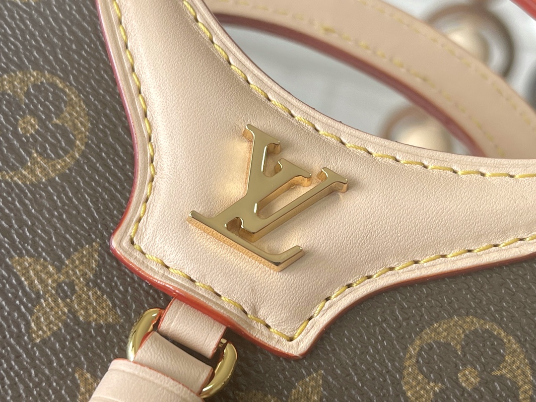 Louis Vuitton Rivage BB Bucket Bag - Image 5