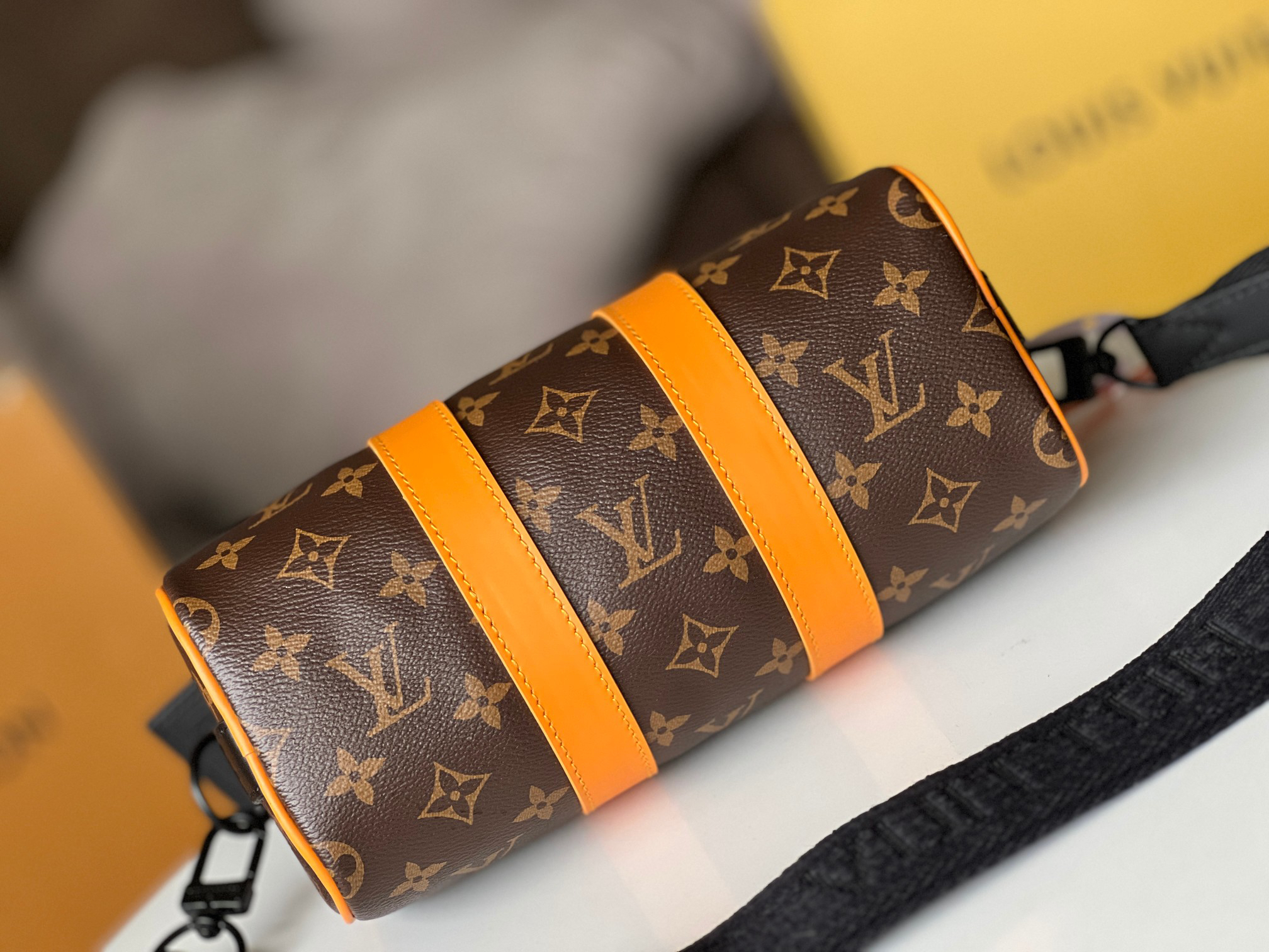 Louis Vuitton Keepall Handbag M46687 in Monogram Taurillon Leather - Image 5