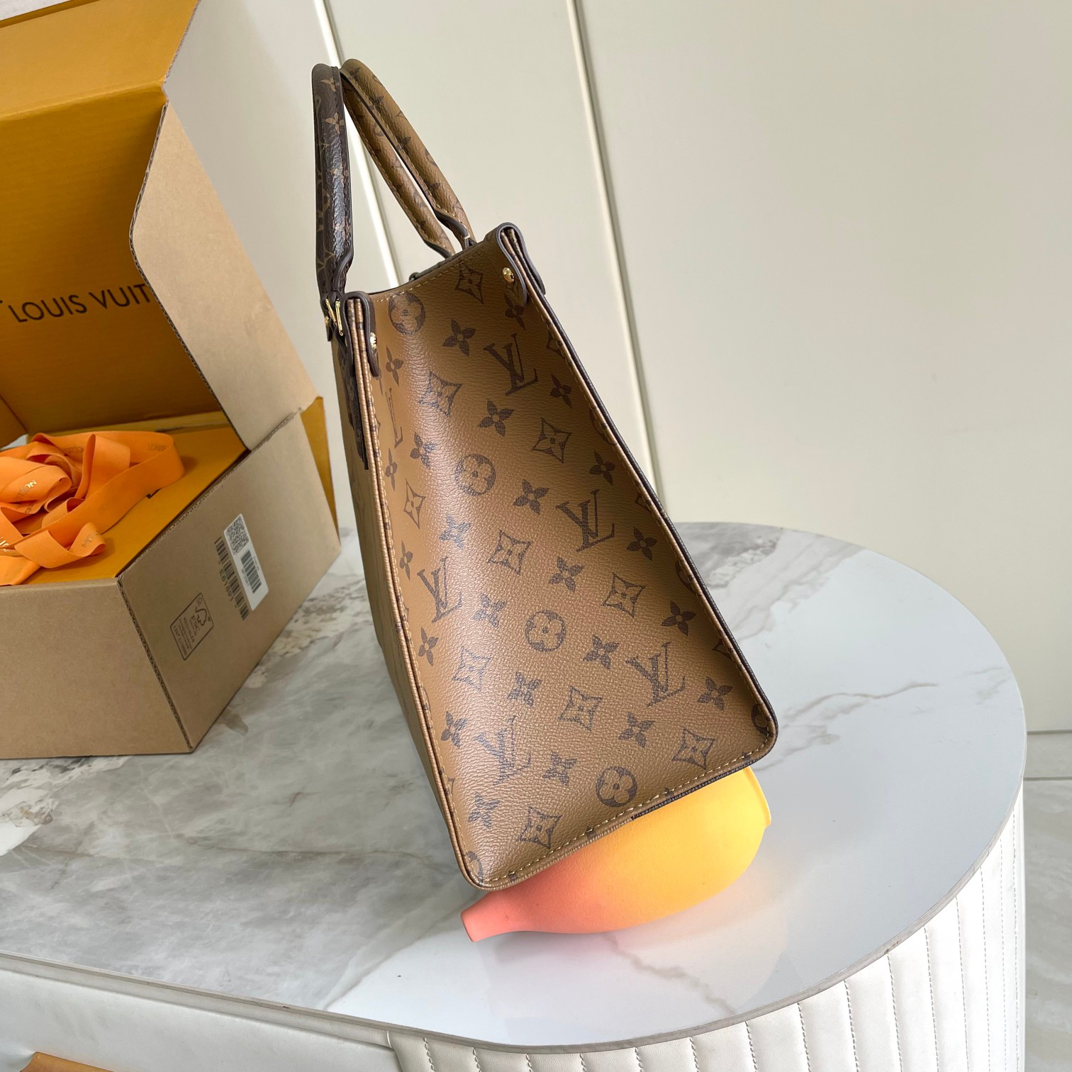 Louis Vuitton Onthego MM Monogram Tote Bag M45321 - Image 5