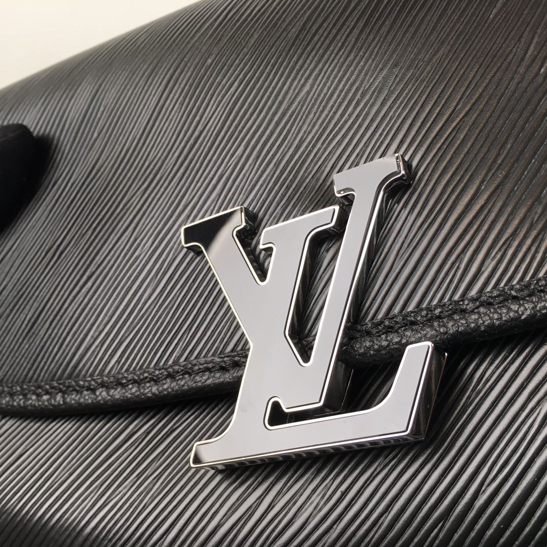 Louis Vuitton Buci Handbag - Image 5