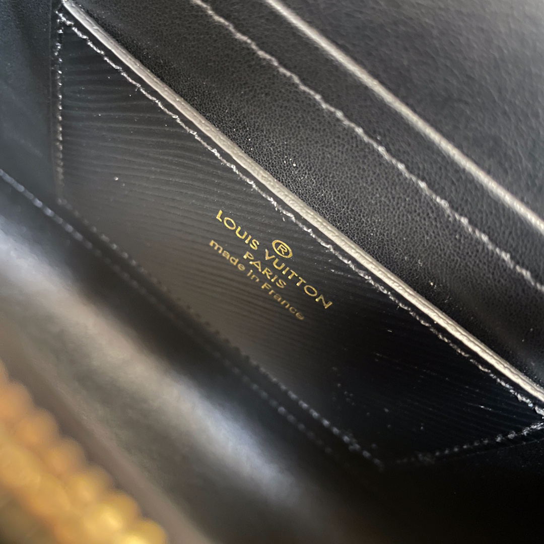 Louis Vuitton Twist Medium Shoulder Bag in Black Calfskin - Image 5