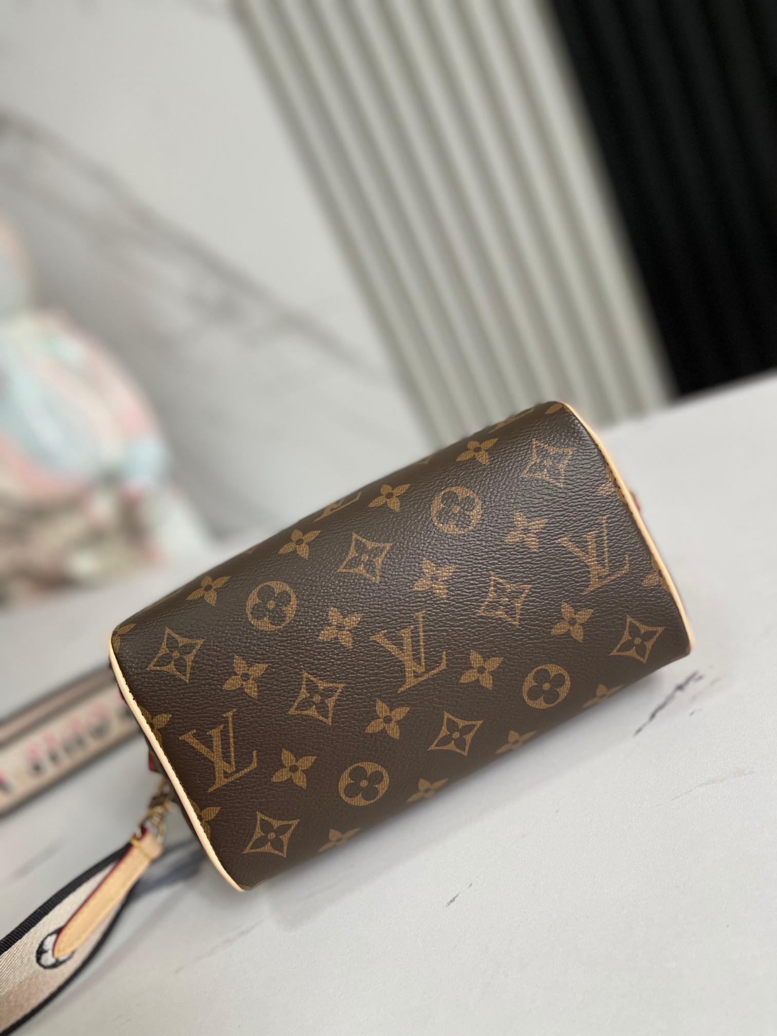 Louis Vuitton Speedy Bandoulière 20 Handbag - Image 5