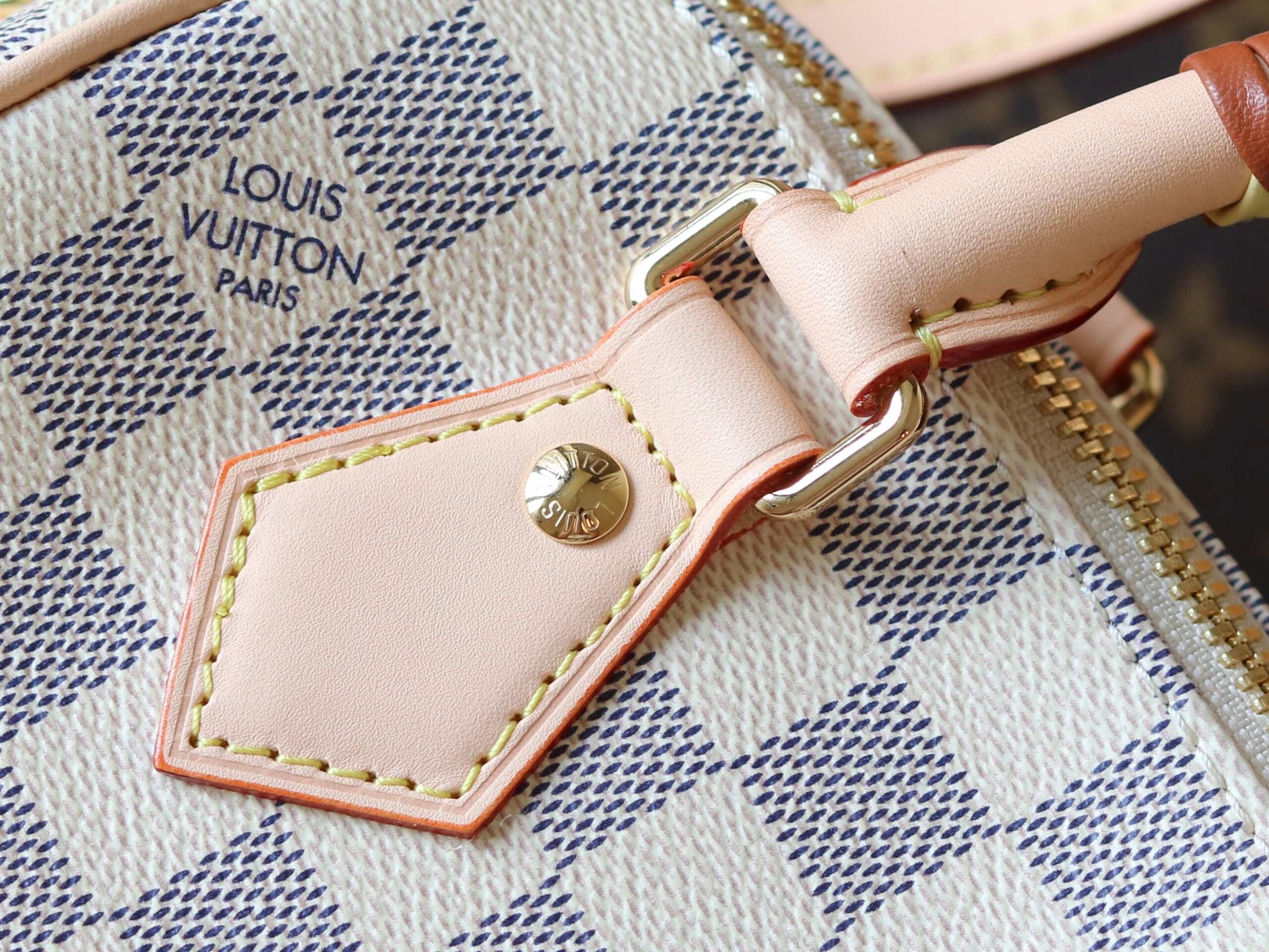 Louis Vuitton Speedy Bandoulière 20 Crossbody Bag - Image 5