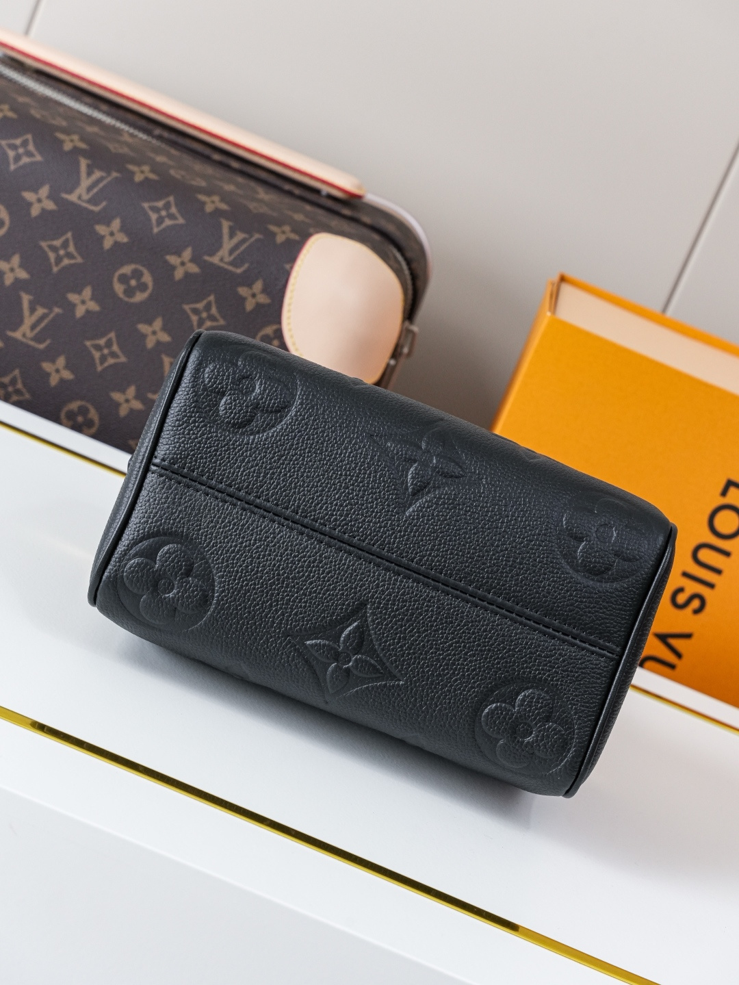 Louis Vuitton Speedy Bandoulière 20 Monogram Empreinte Leather Crossbody Bag - Image 5