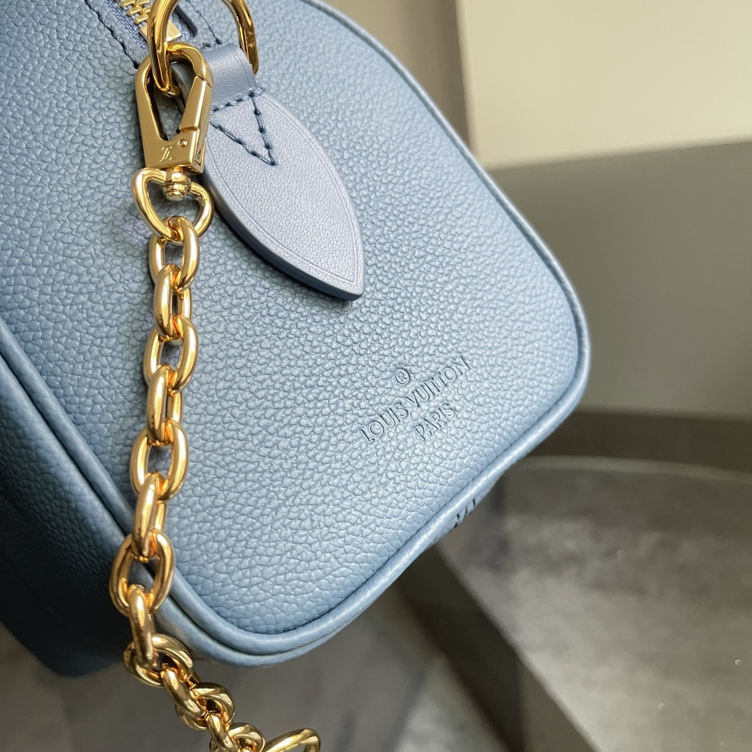 Louis Vuitton Speedy Bandoulière 20 Handbag in Blue Monogram Empreinte Leather - Image 5