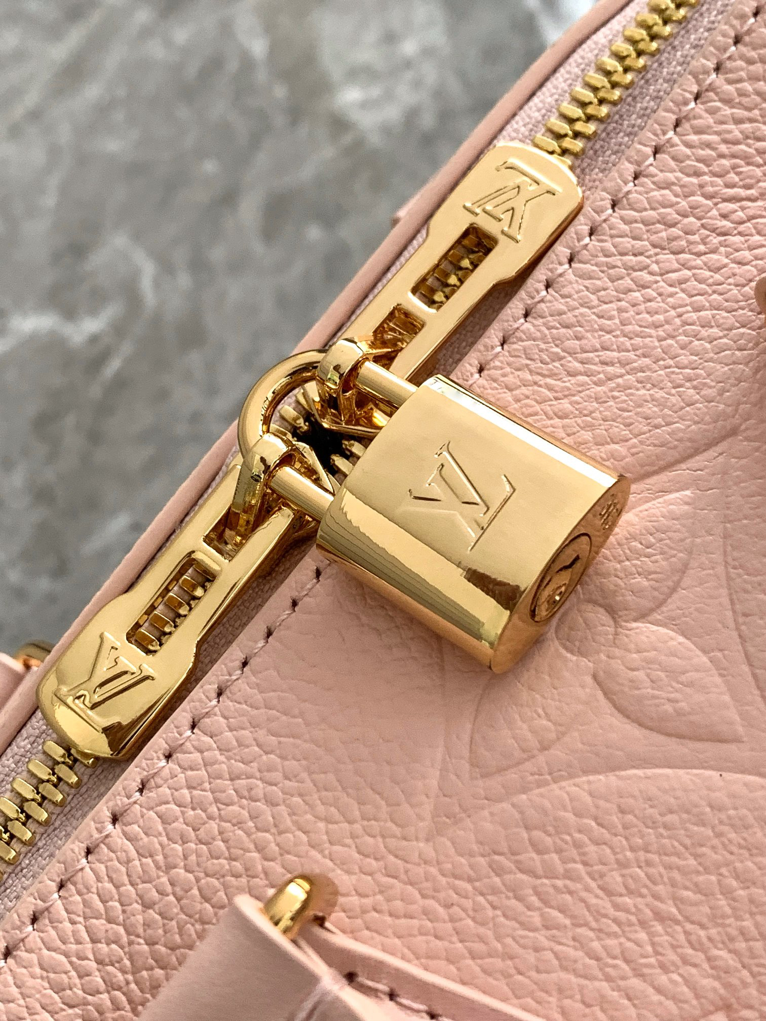Louis Vuitton Speedy Bandoulière 20 Monogram Empreinte Leather Handbag - Image 5