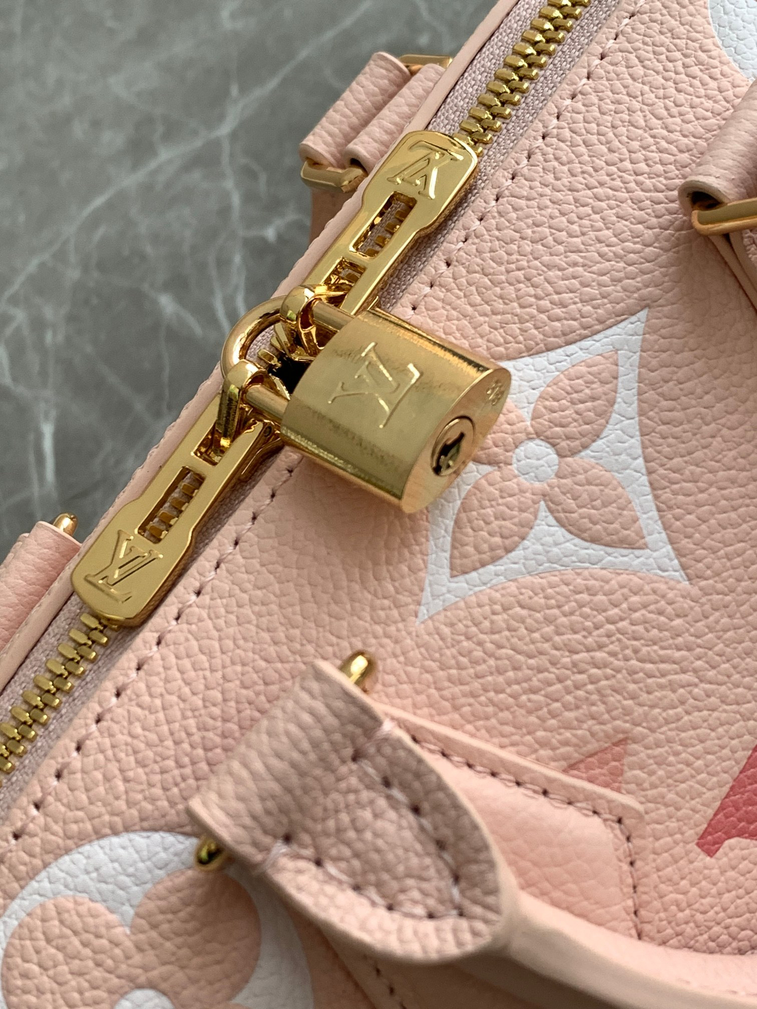Louis Vuitton Speedy Bandoulière 20 Monogram Empreinte Leather Handbag - Image 5