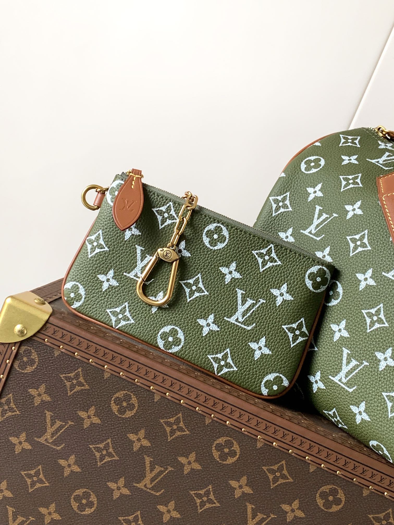 Louis Vuitton Speedy P9 Bandoulière 30 Monogram Leather Handbag - Image 5