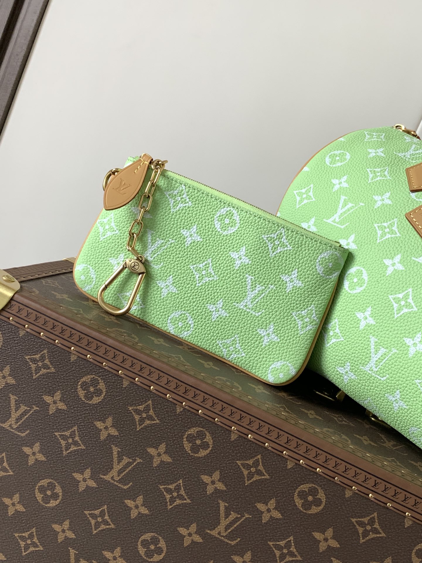 Louis Vuitton Speedy P9 Bandouliere 30 Monogram Leather Handbag - Image 5