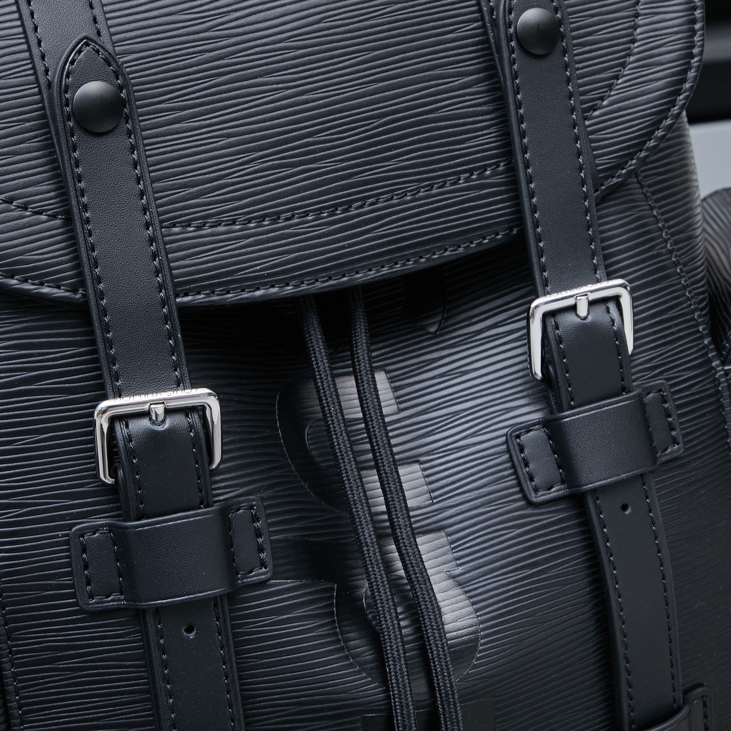 Louis Vuitton Christopher MM Backpack M41709 in Black and Red - Image 5