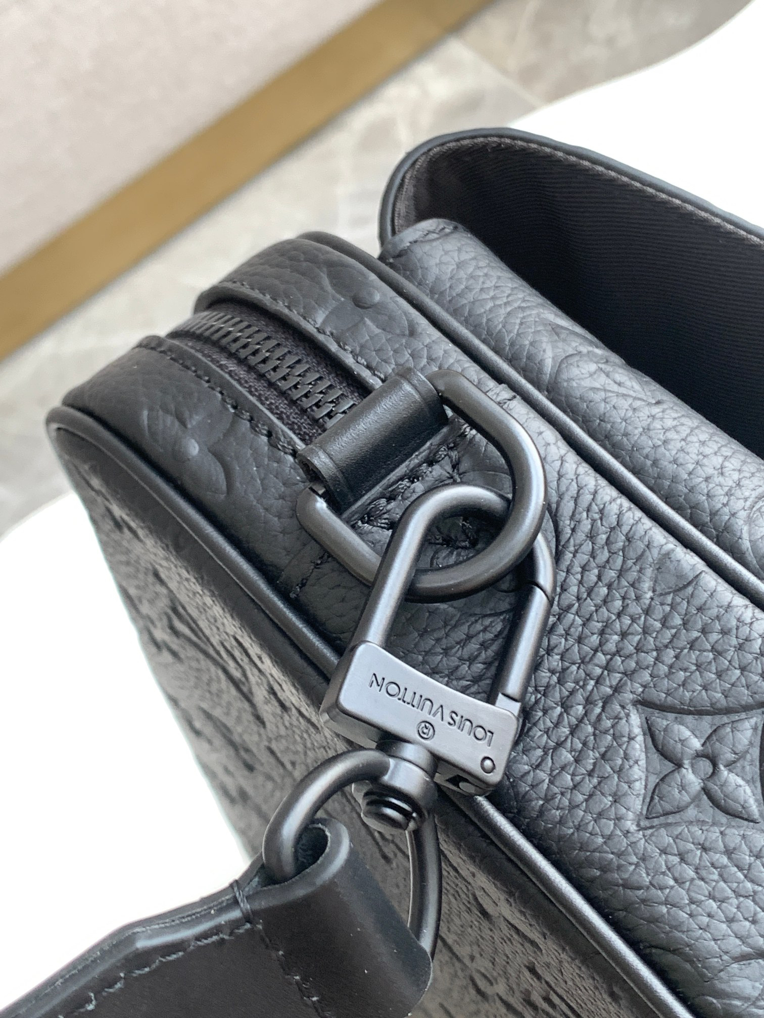 Louis Vuitton Steamer Crossbody Bag in Monogram Eclipse Canvas - Image 5