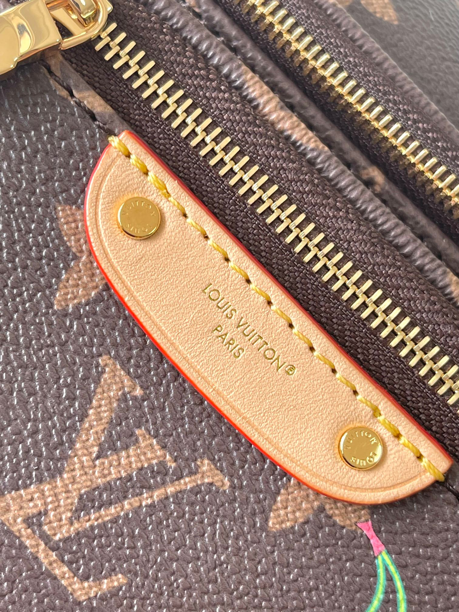 Louis Vuitton Mini Bumbag M13449 Monogram Cherry - Image 5