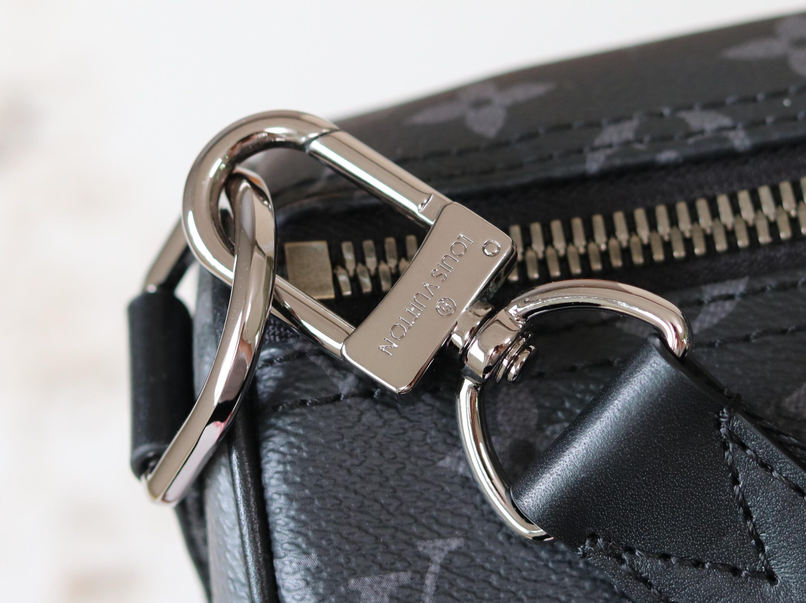 Louis Vuitton Keepall 35 Travel Bag in Monogram Eclipse Canvas - Image 5