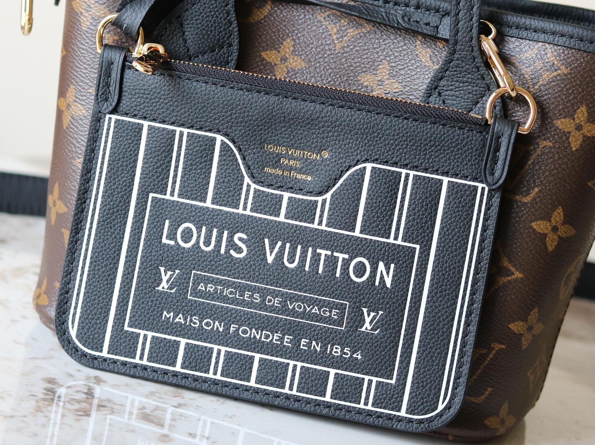 Louis Vuitton Neverfull Inside Out BB Reversible Shoulder Bag - Image 5