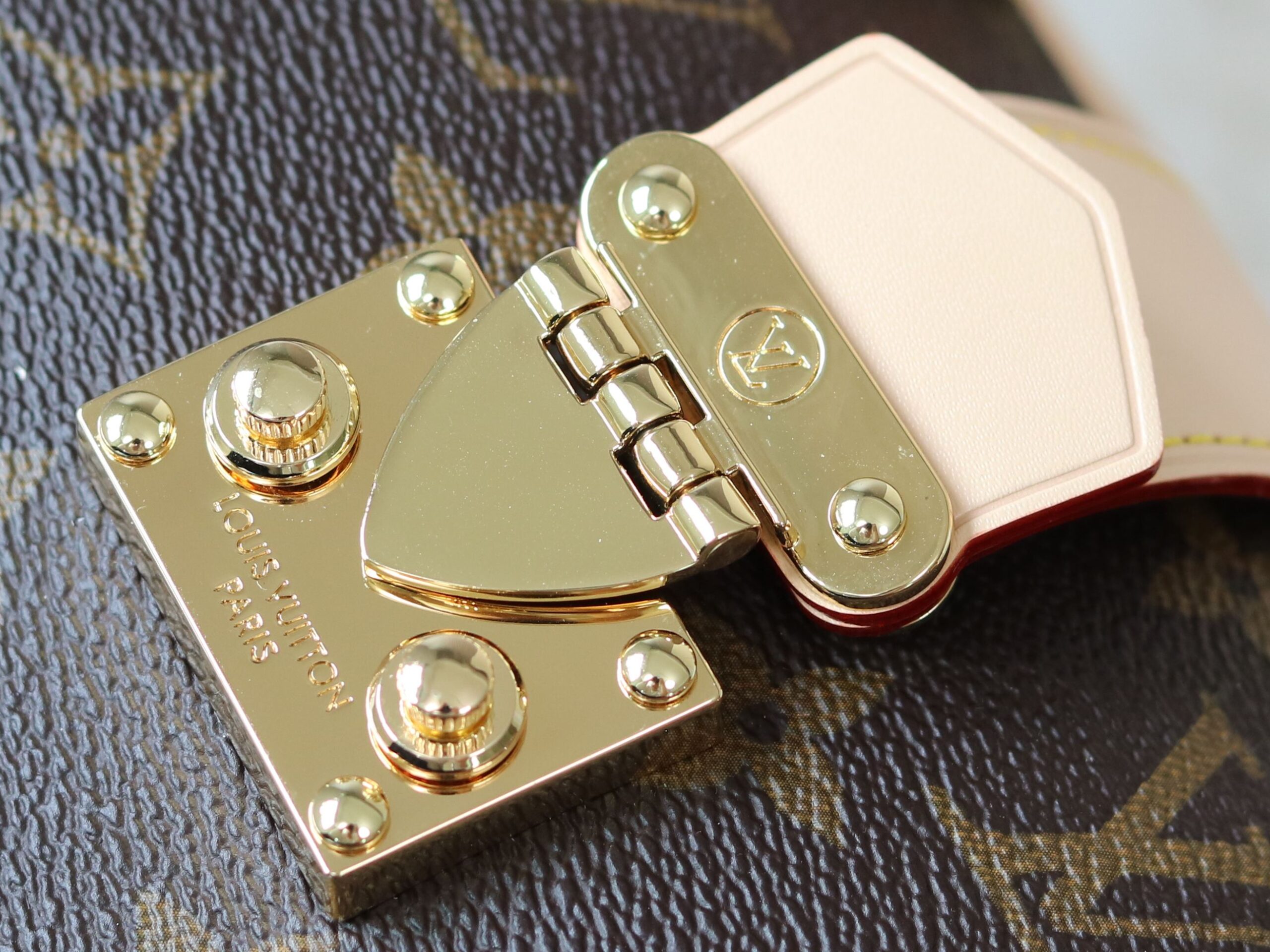 Louis Vuitton Speedy 20 Handbag - Image 5