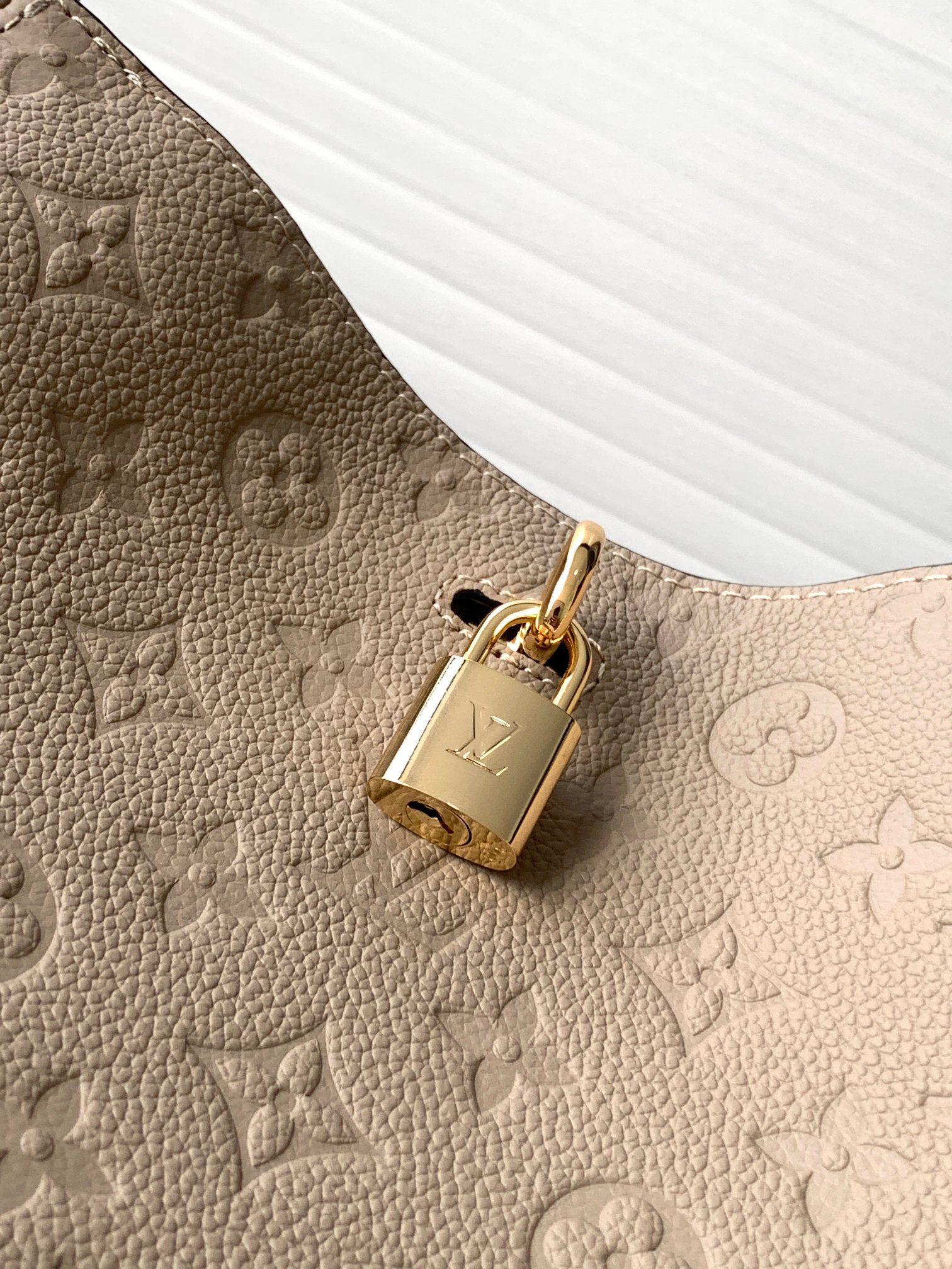 Louis Vuitton Promenade Small Crossbody Bag in Monogram Empreinte Leather - Image 5