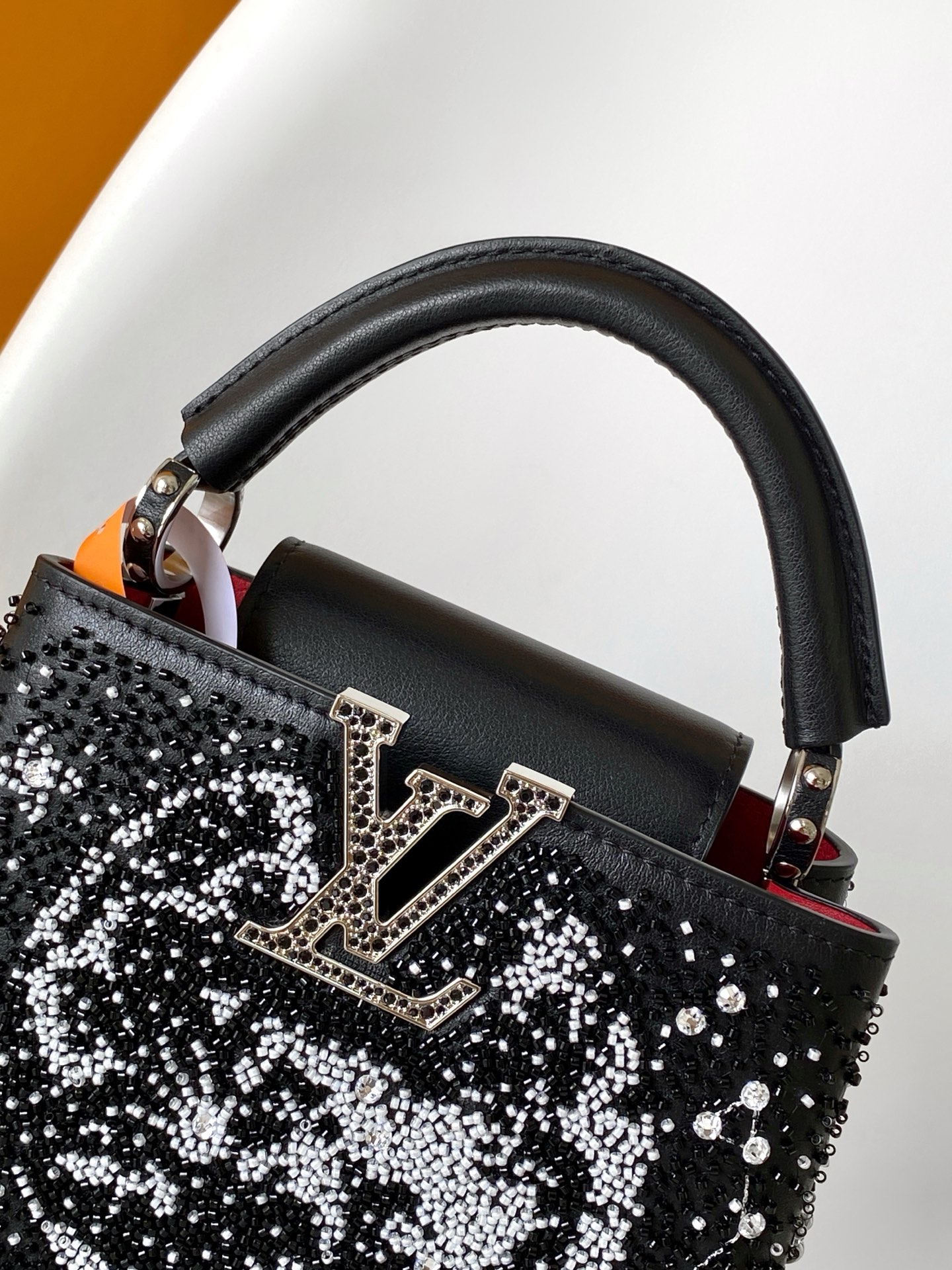 Louis Vuitton Capucines Mini Handbag in Beaded Embroidered Cowhide Leather - Image 5