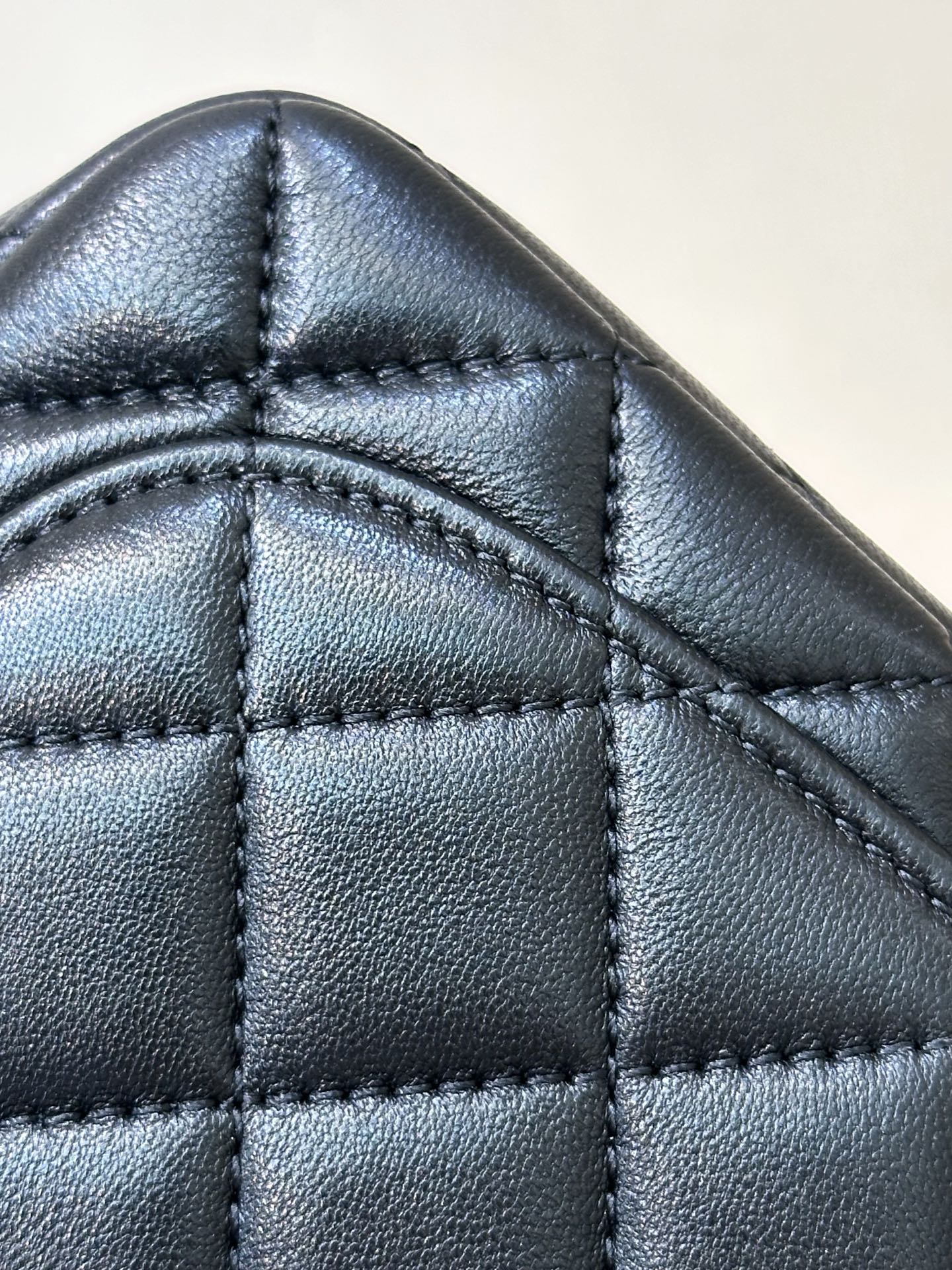 Quilted Lambskin Crossbody Bag with Gold Ball Chain - Image 5