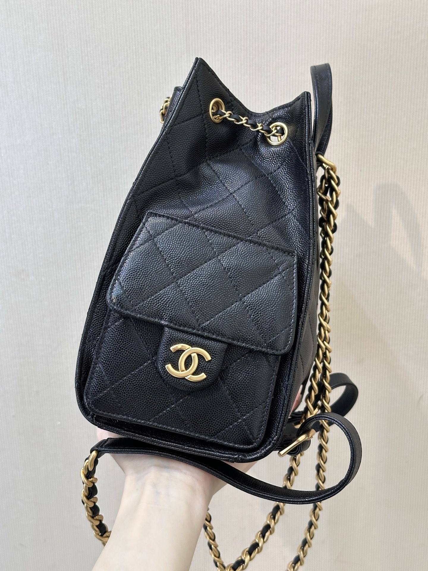 Chanel 25B Shoulder Bag - Image 5