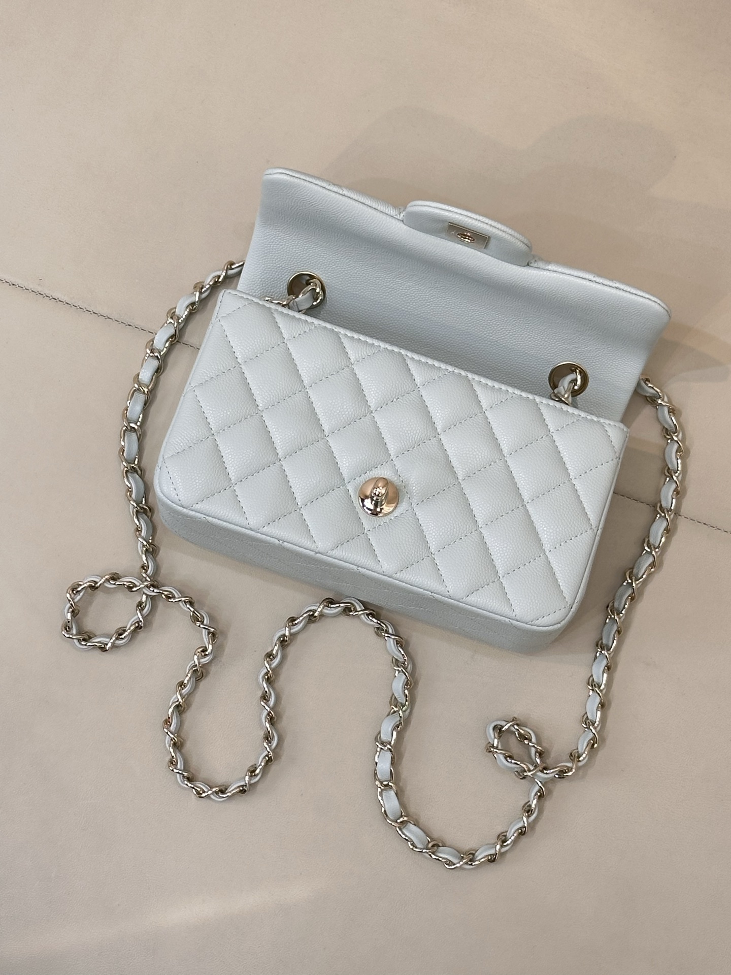 Chanel Classic Flap Bag 116 in Light Blue with Gold Hardware - Image 5