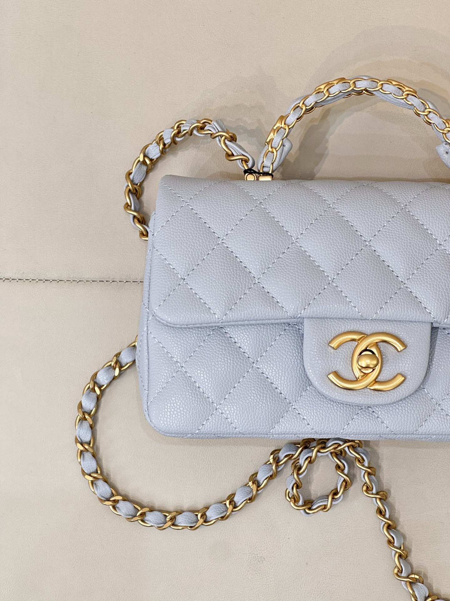 Chanel 24B Mini Flap Crossbody Bag - Image 5