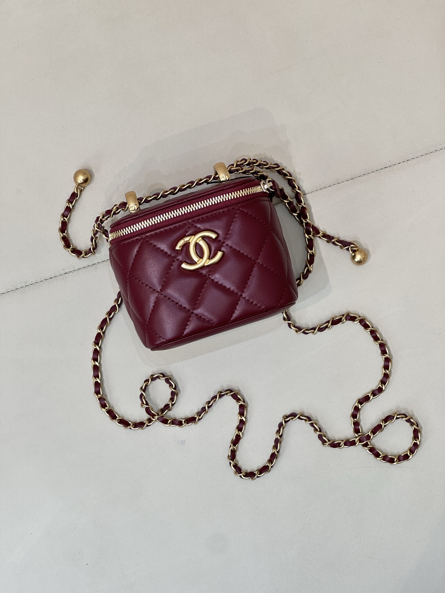 Chanel Double-Pearl Box Crossbody Bag - Image 5